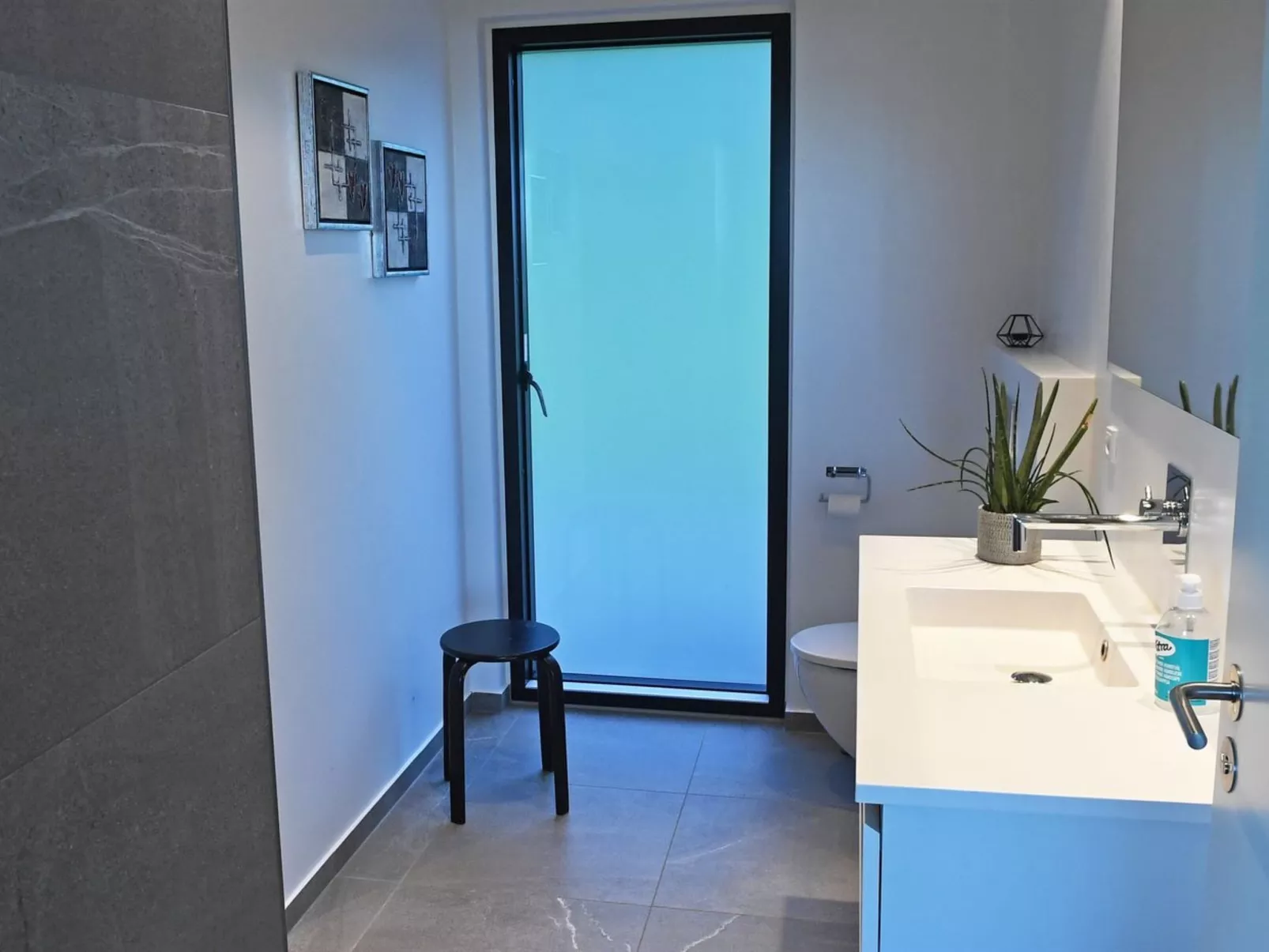 "Hildegunda" - 600m from the sea-Binnen