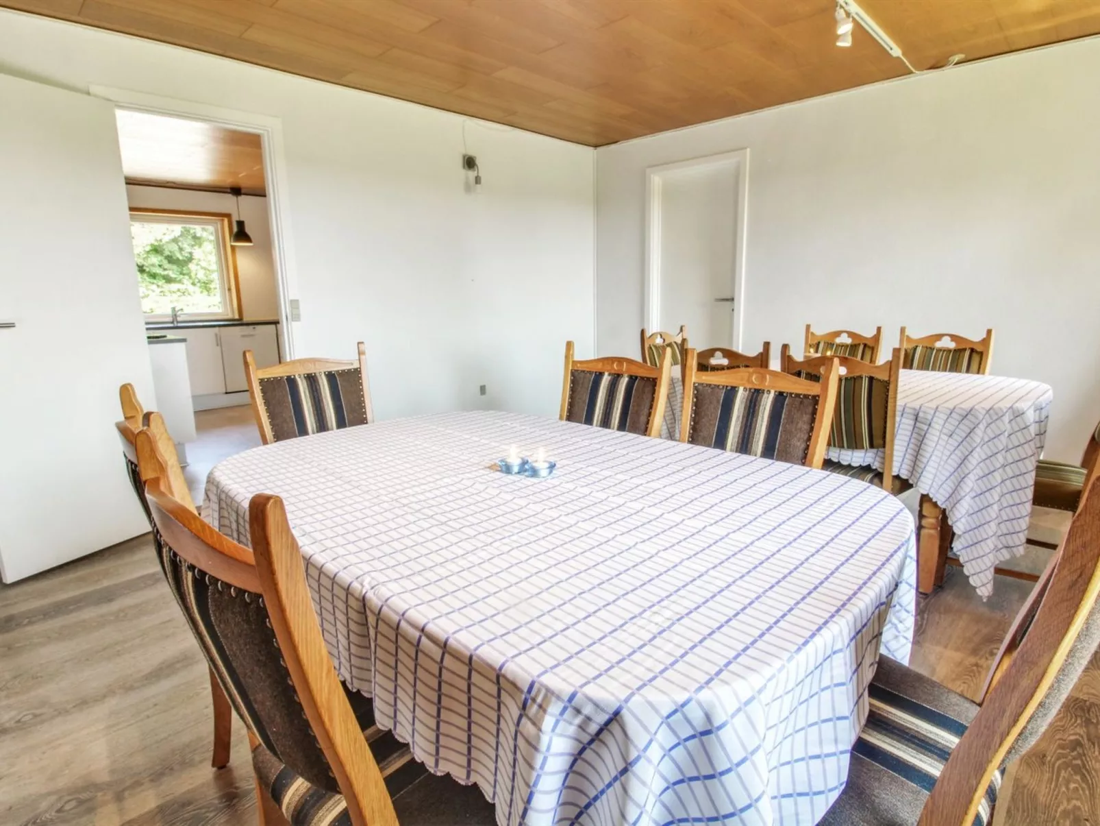 "Drine" - 19km from the sea-Binnen