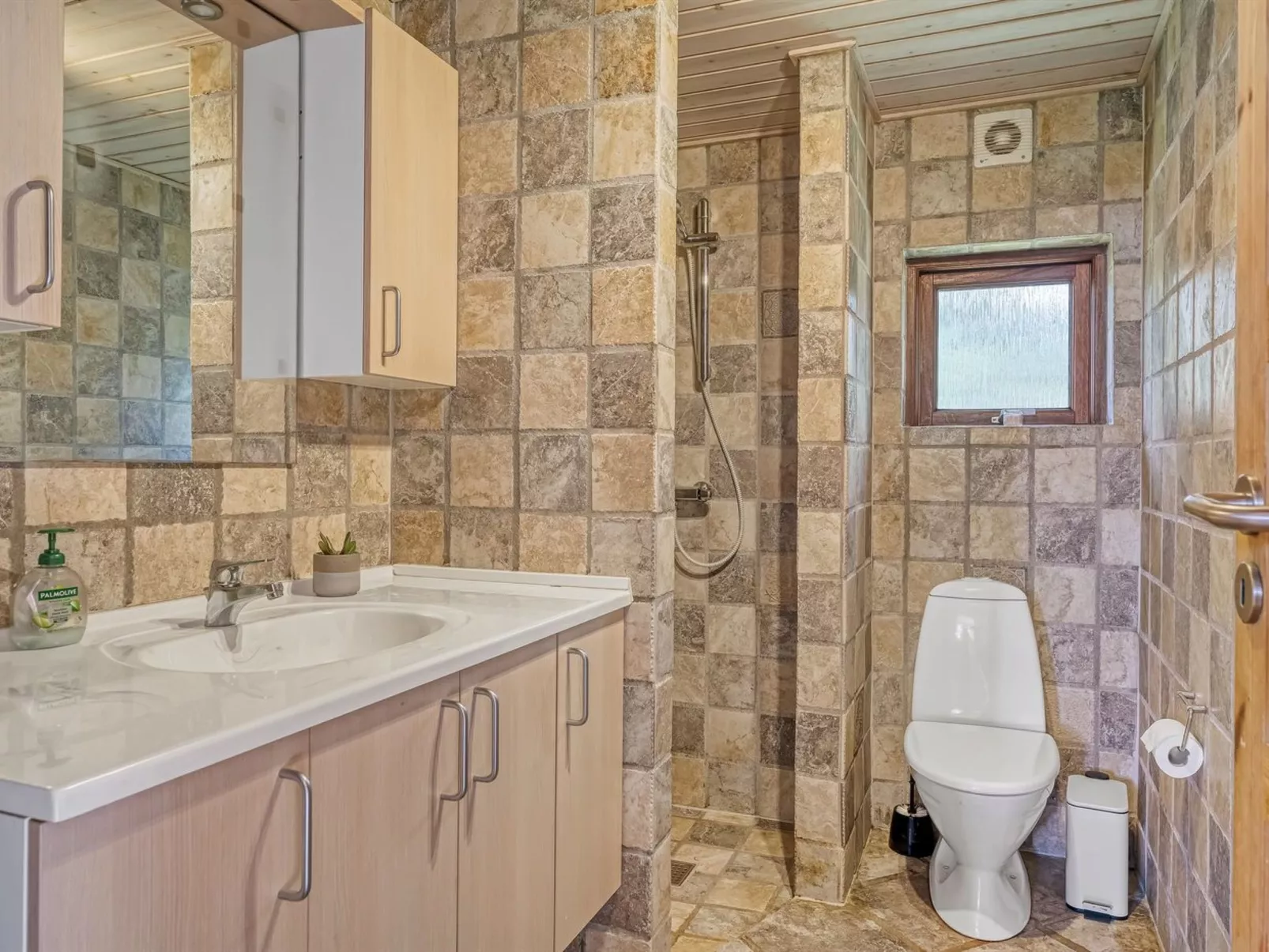 "Edele" - 5km from the sea-Binnen