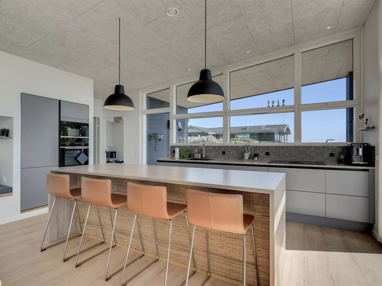 "Karitte" - 300m from the sea-Binnen