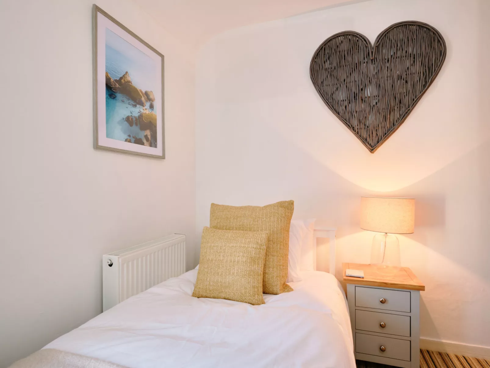 Scallop Cottage-Binnen