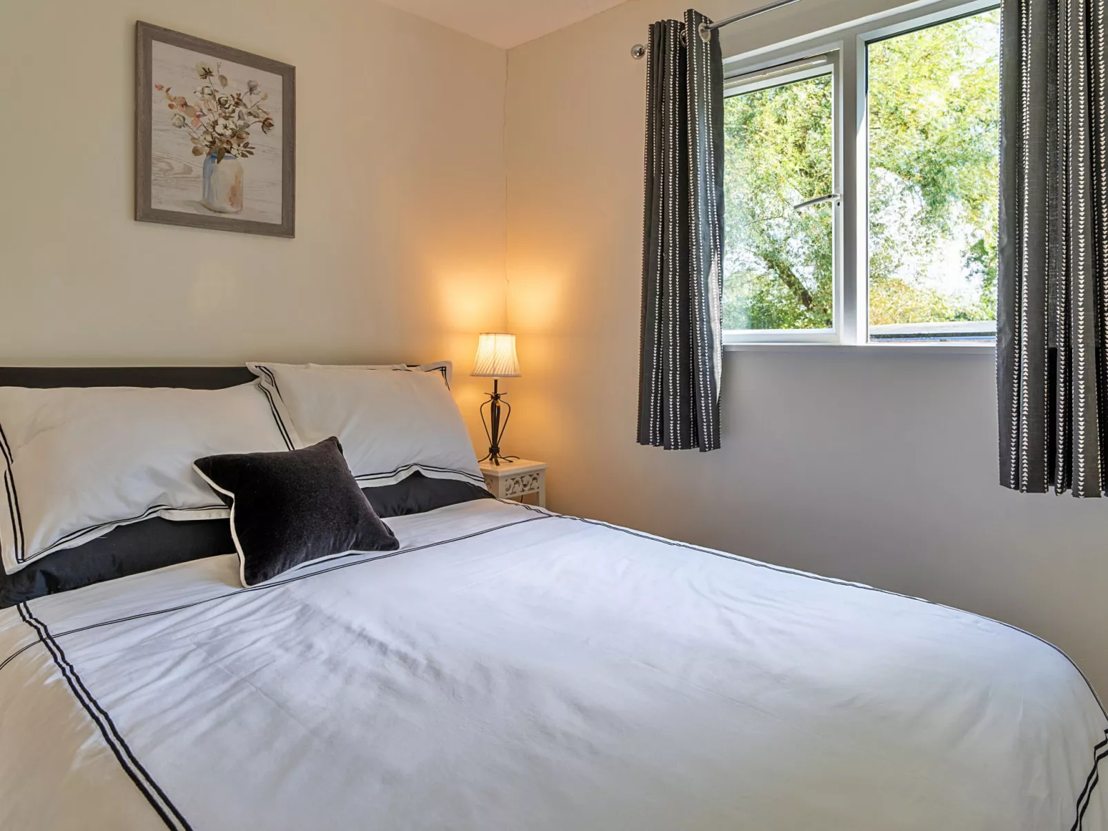 The Annexe at Rosebud Cottage-Binnen