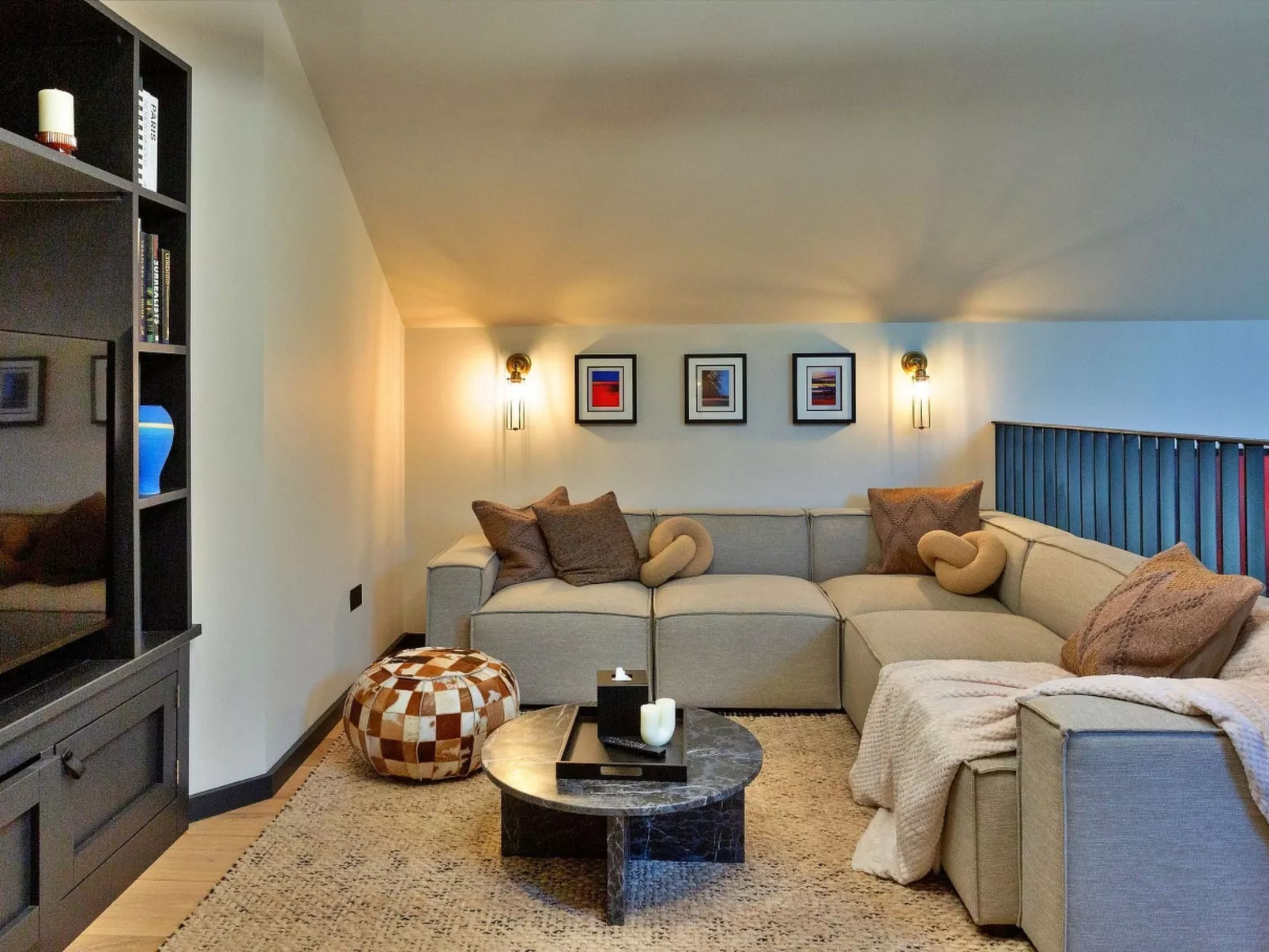 Wesleyan House-Binnen