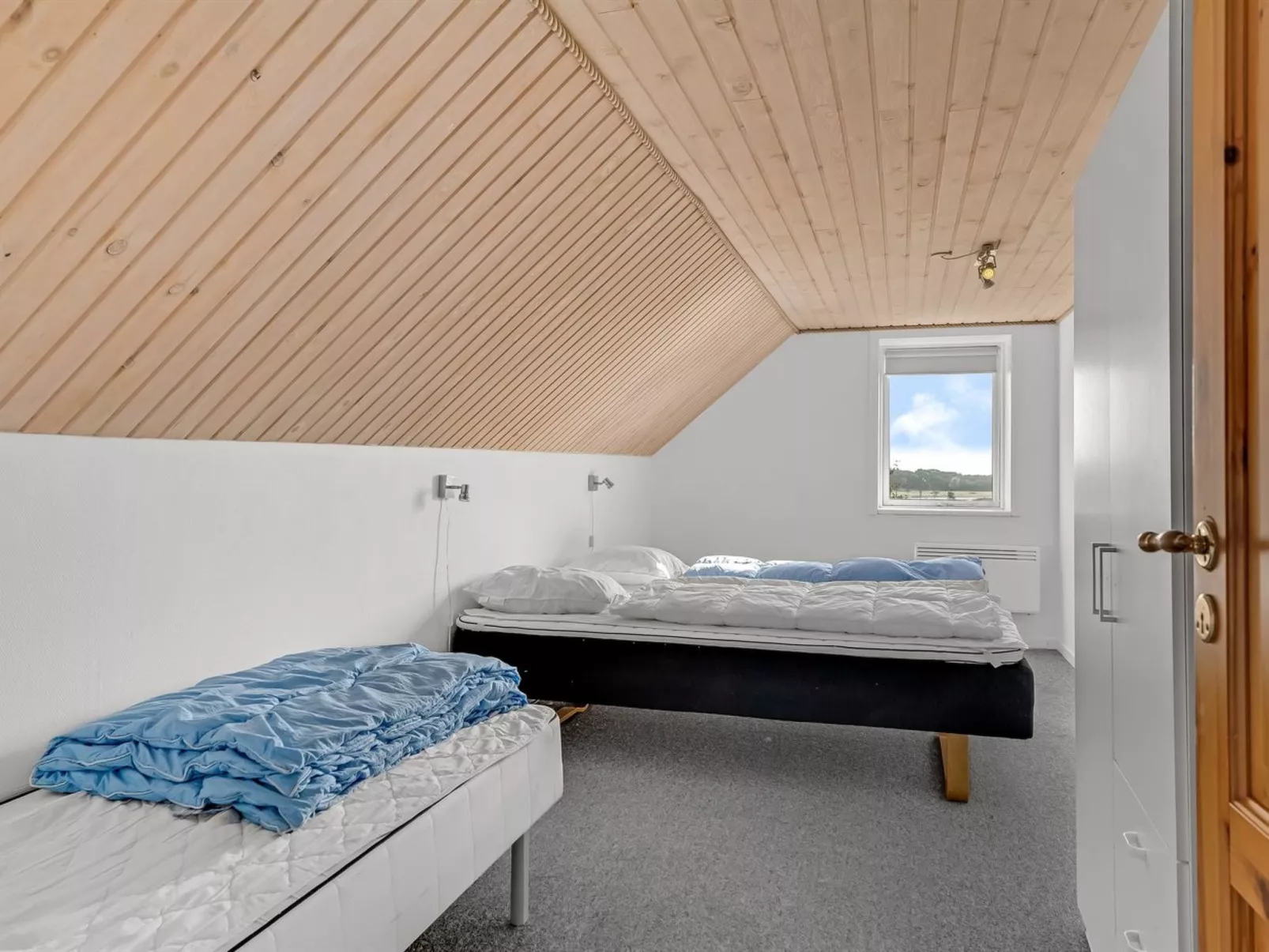 "Nette" - 2km to the fjord-Binnen