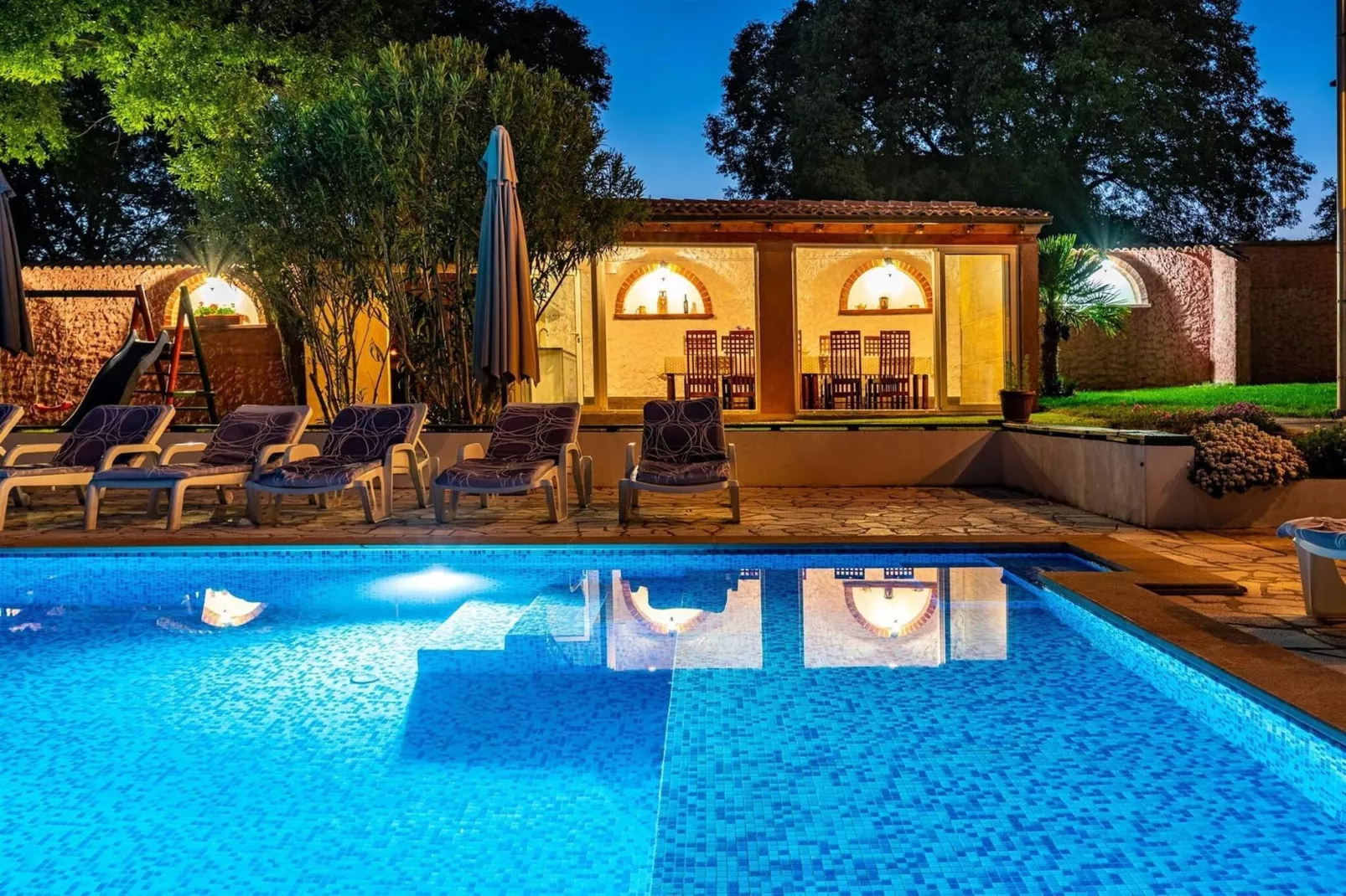 Holiday home Blanka-Zwembad