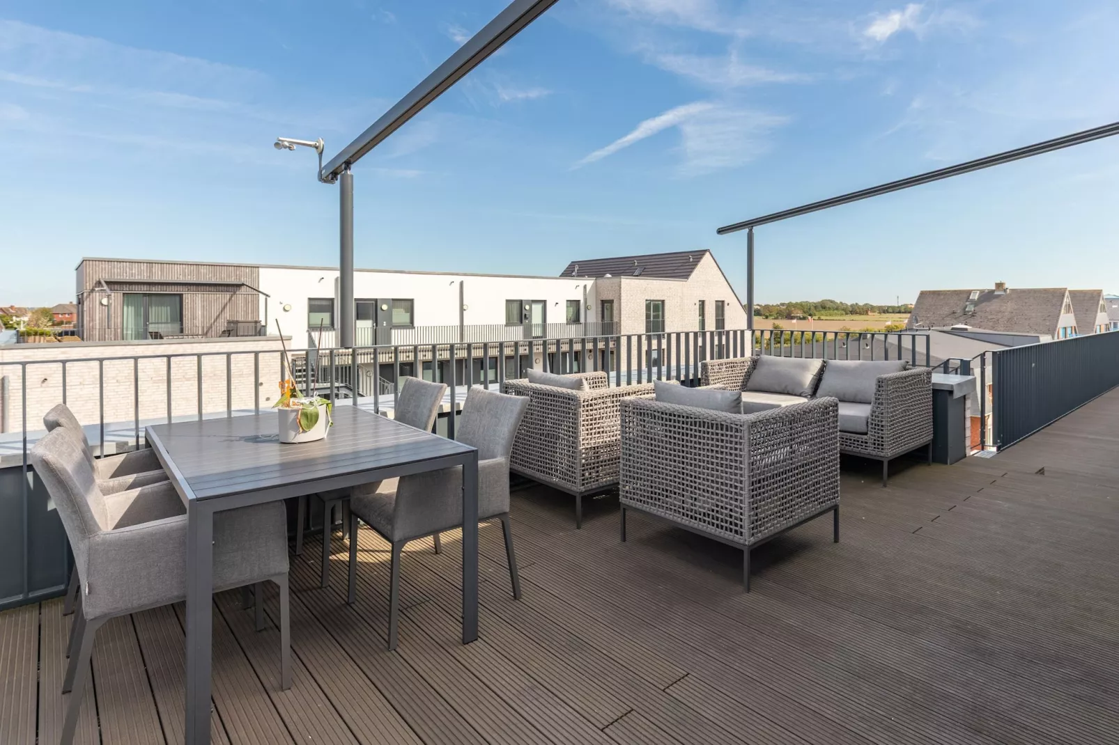 Penthouse de Luxe auf Nordstrand-Terrasbalkon