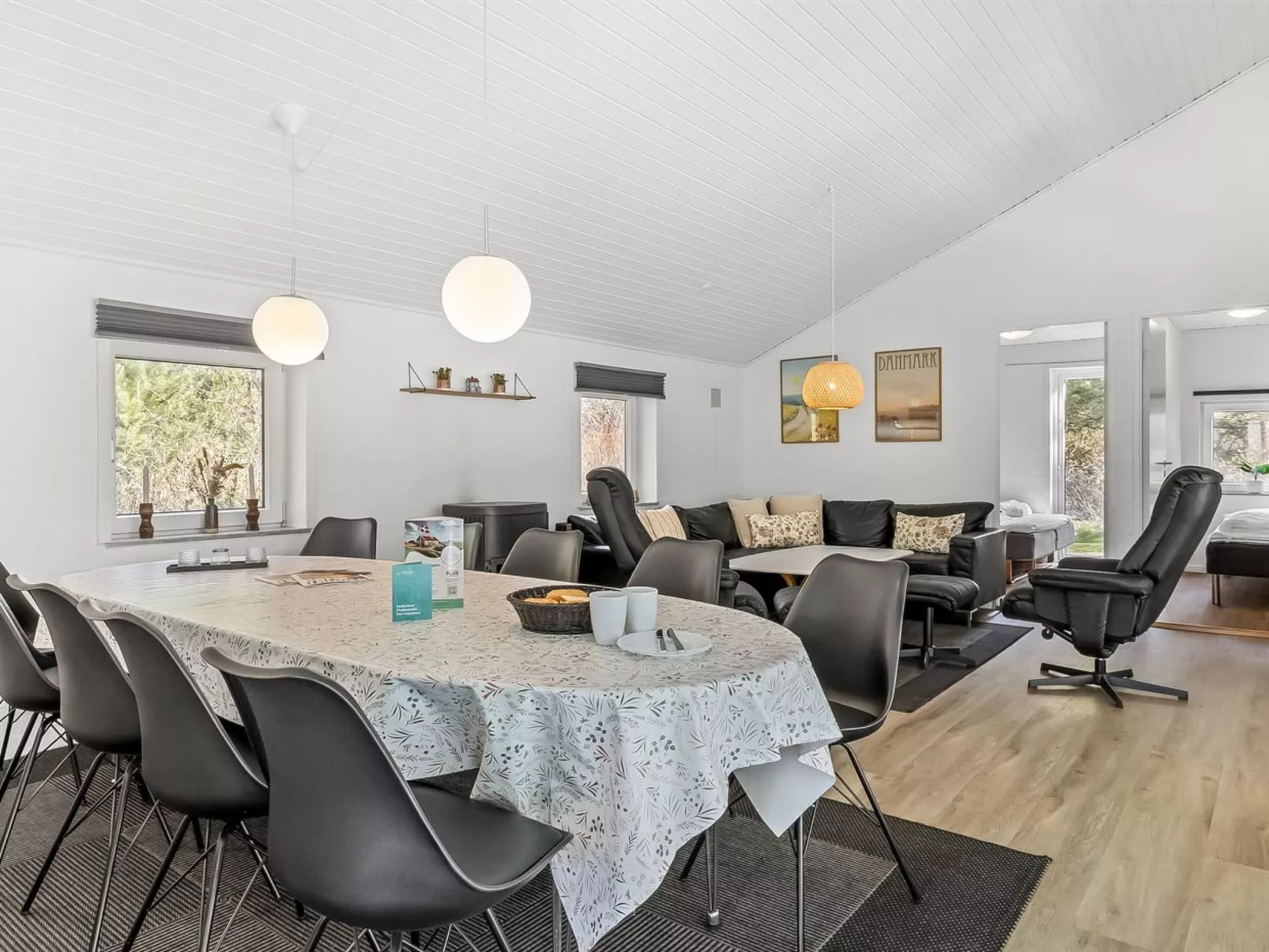 "Cora" - 1km from the sea-Binnen