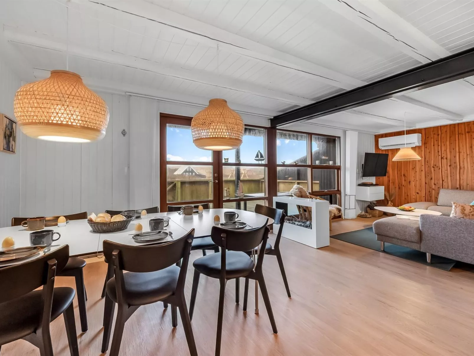 "Kristanna" - 150m from the sea-Binnen