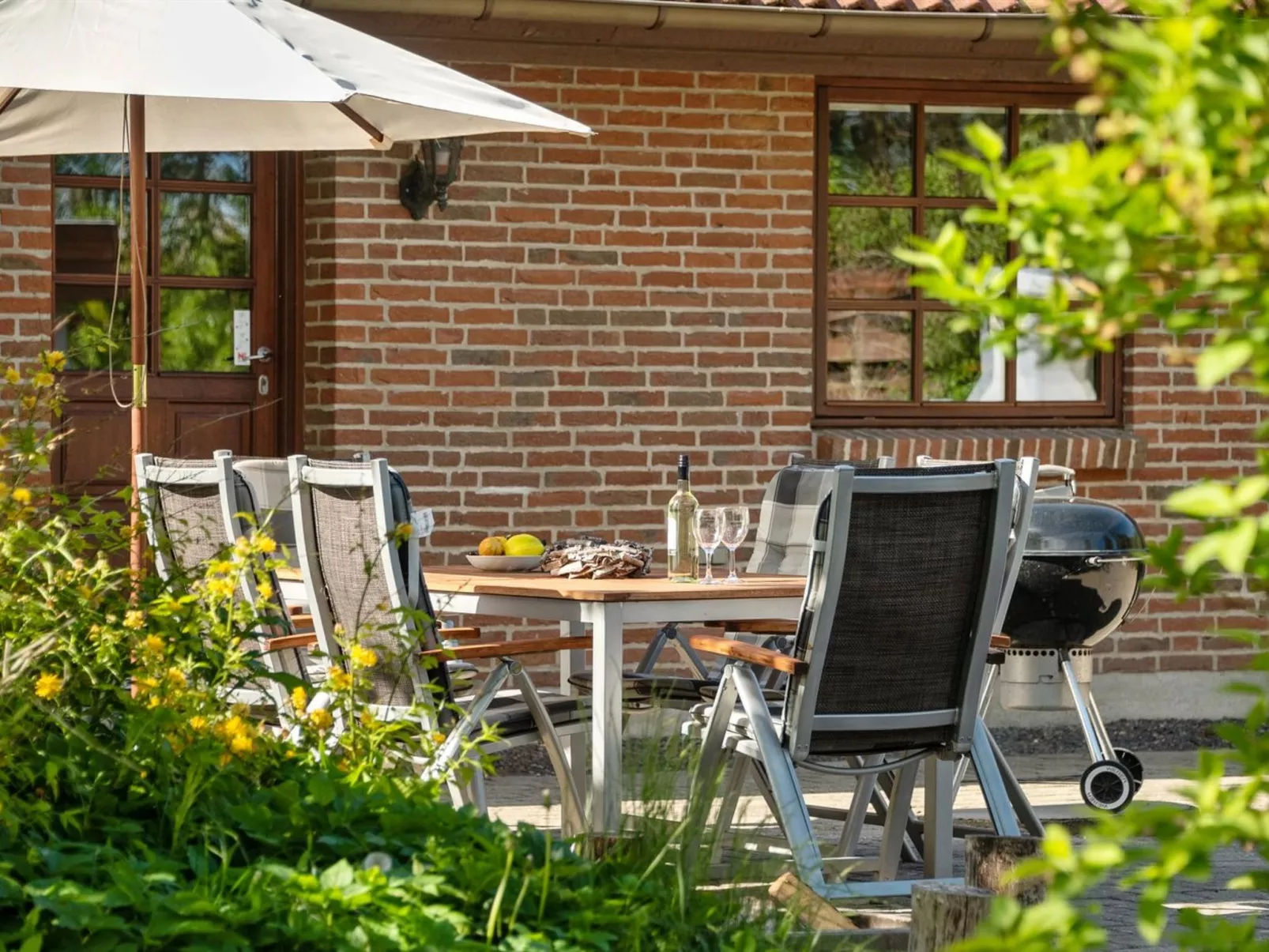 "Iiro" - 2.5km from the sea-Buiten