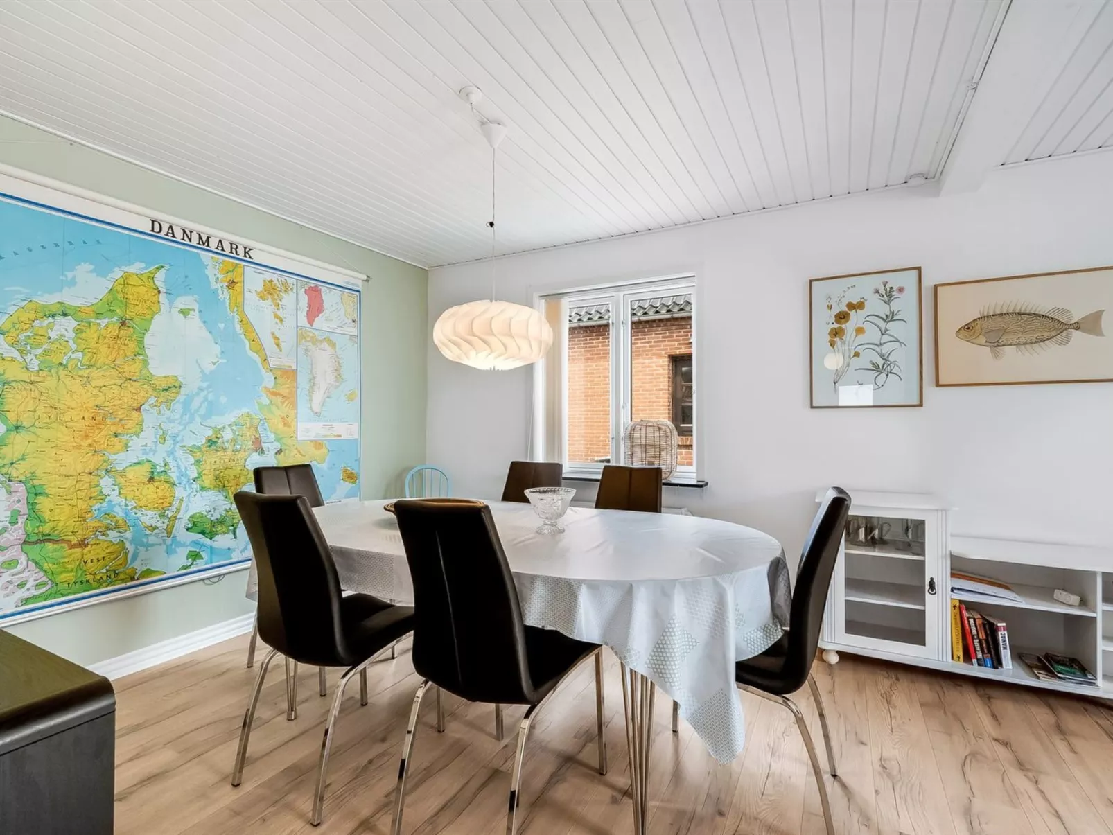 "Eluisa" - 300m from the sea-Binnen