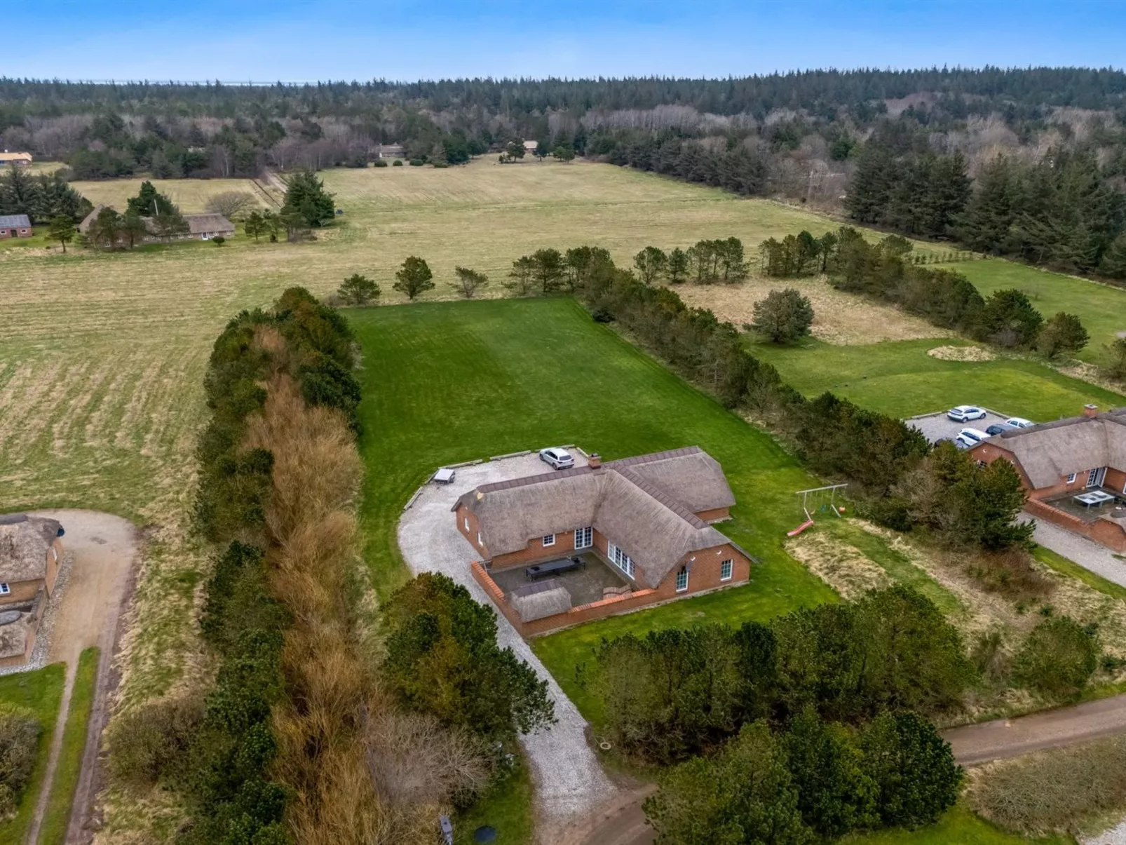 "Aane" - 1.8km from the sea-Buiten