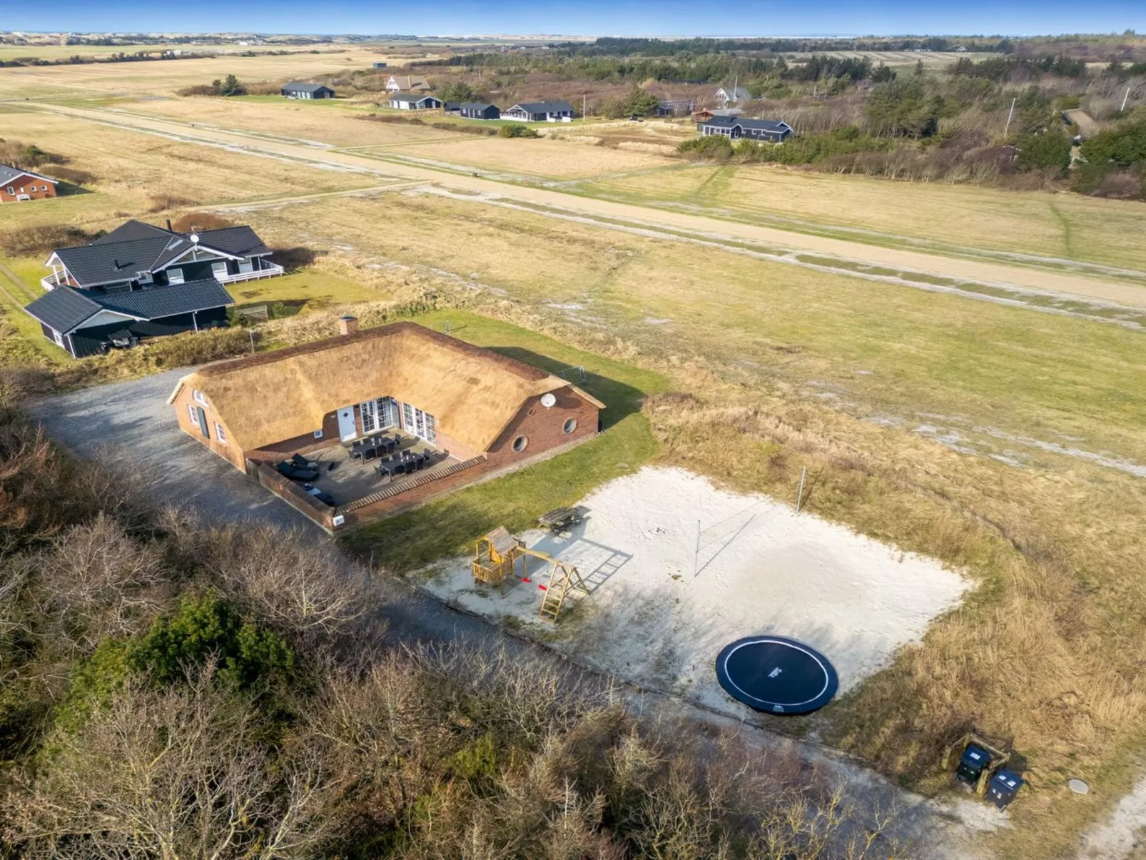 "Lemmikki" - 1.5km from the sea-Buiten