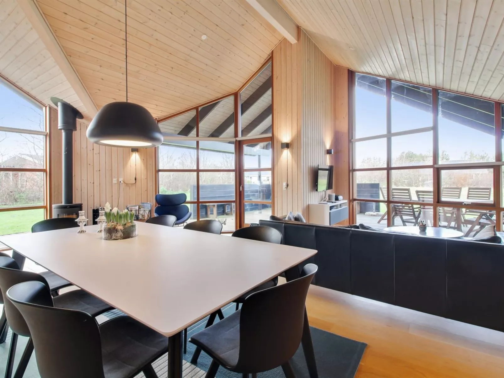 "Harri" - 850m from the sea-Binnen