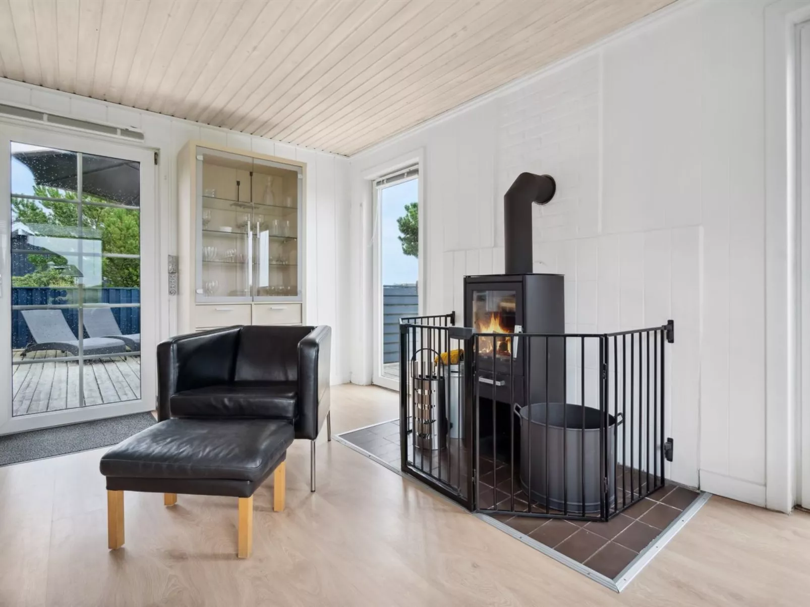 "Swana" - 550m from the sea-Binnen