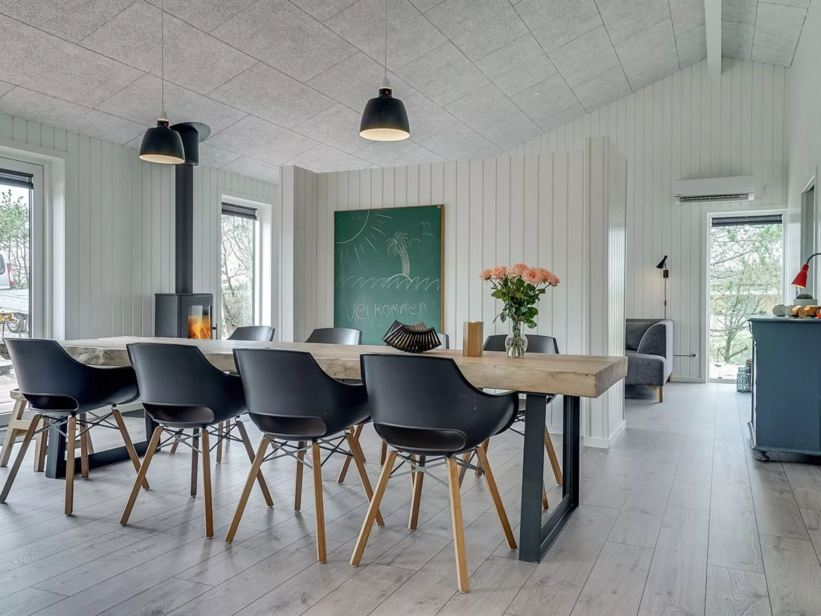 "Helli" - 650m from the sea-Binnen