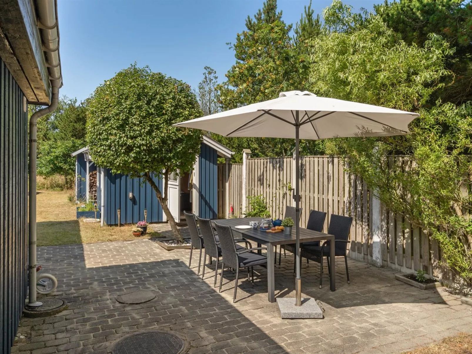 "Sebastian" - 100m to the fjord-Buiten