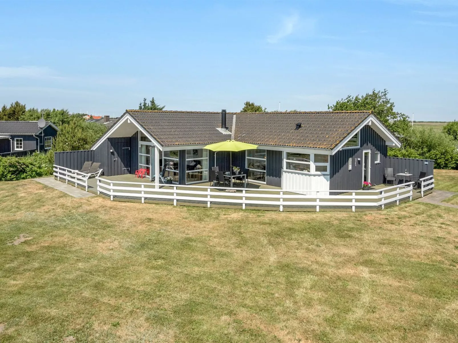 "Chrisse" - 550m from the sea-Buiten