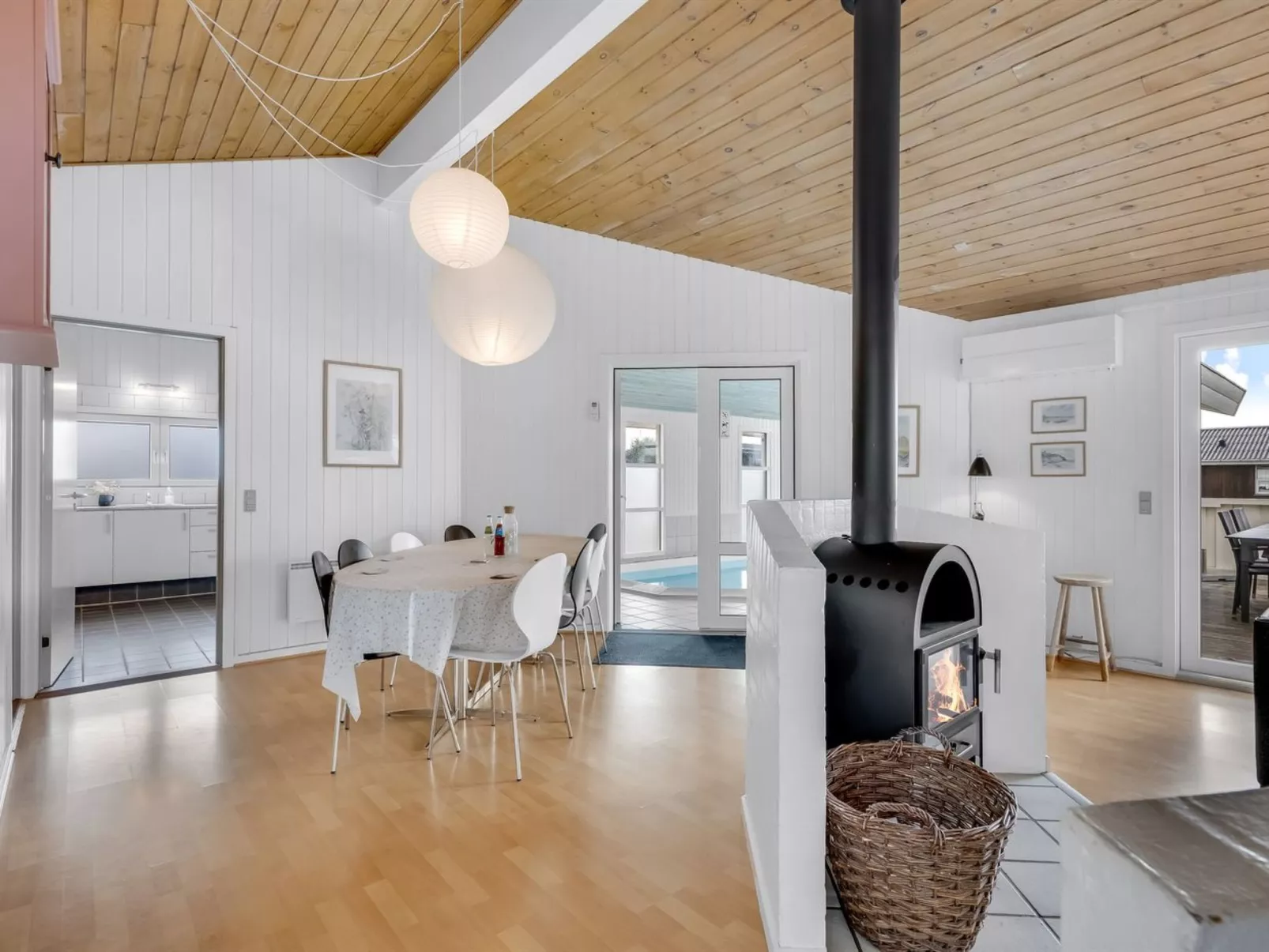 "Sulevi" - 200m to the fjord-Binnen