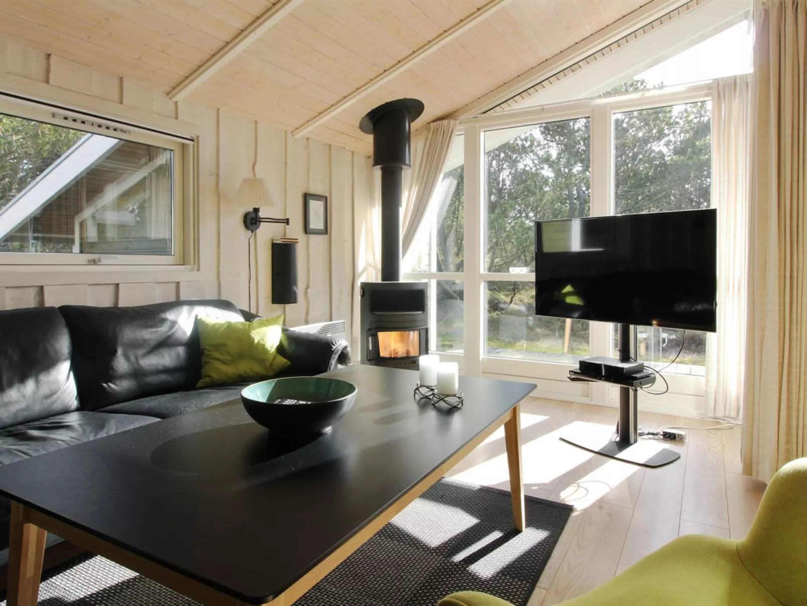 "Abiorn" - 2.5km from the sea-Binnen