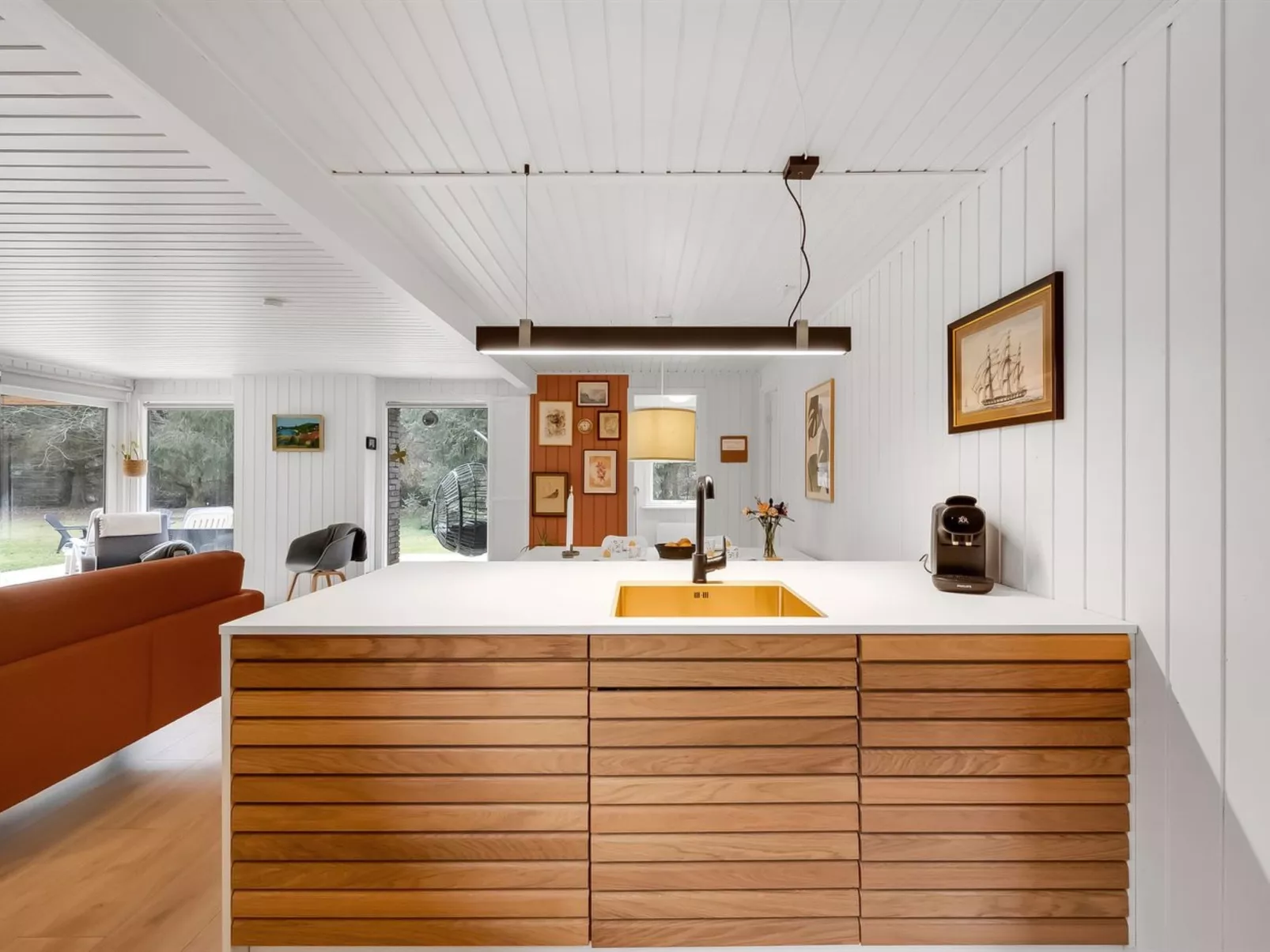 "Gudrid" - 250m to the fjord-Binnen