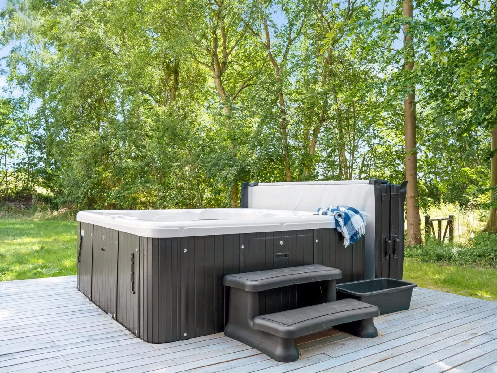 "Anila" - 80m from the sea-Binnen