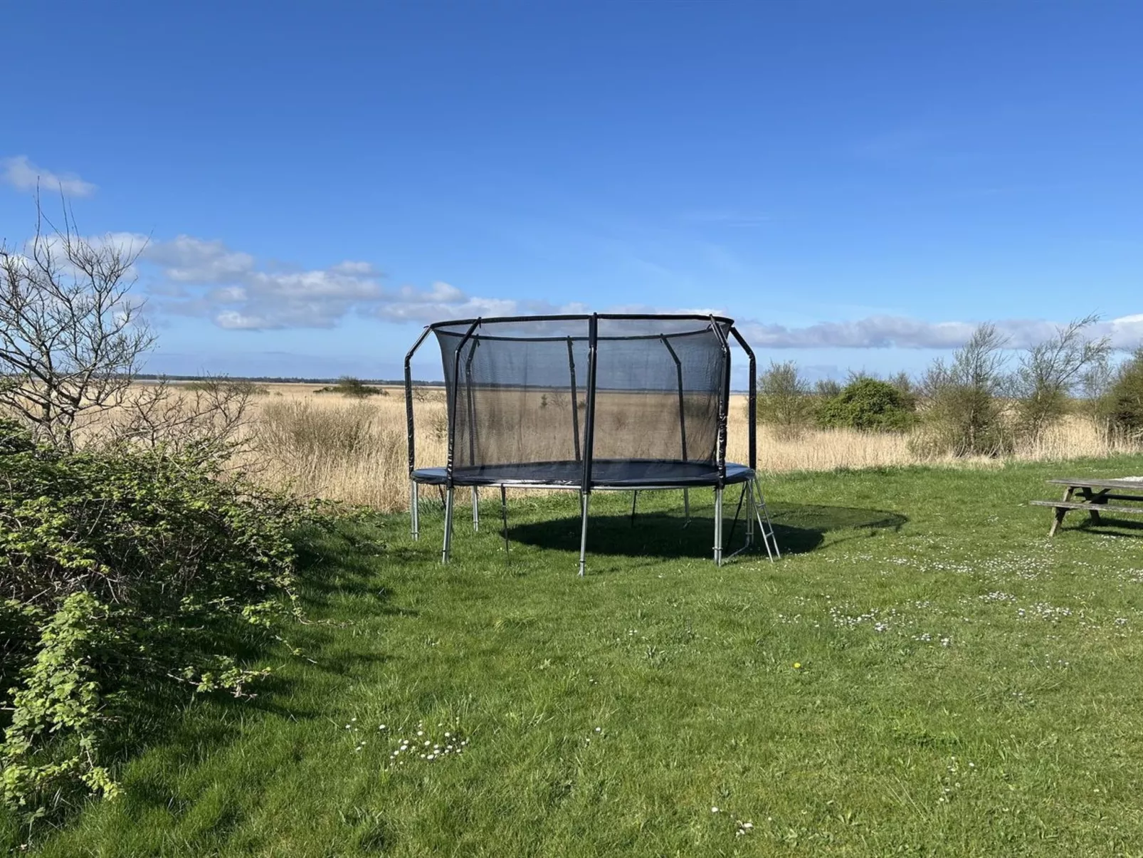 "Darleen" - 850m to the fjord-Buiten