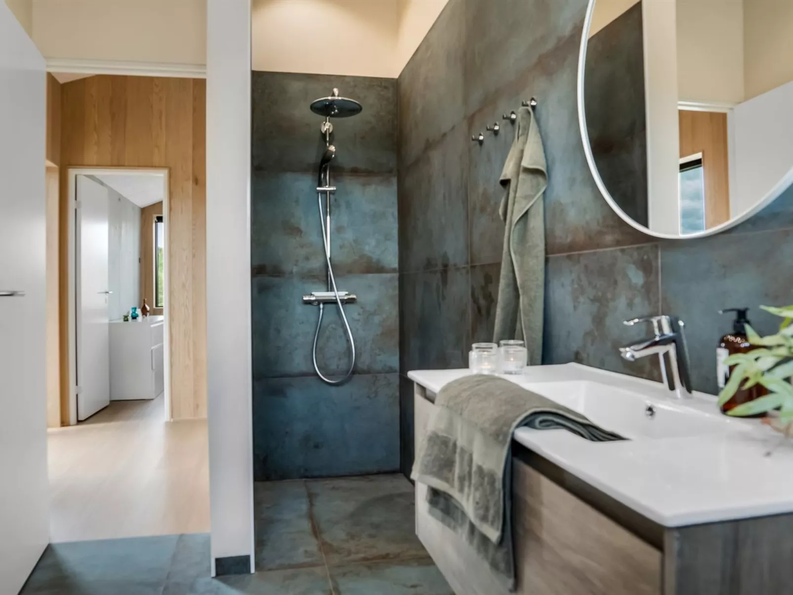 "Tamina" - 50m from the sea-Binnen