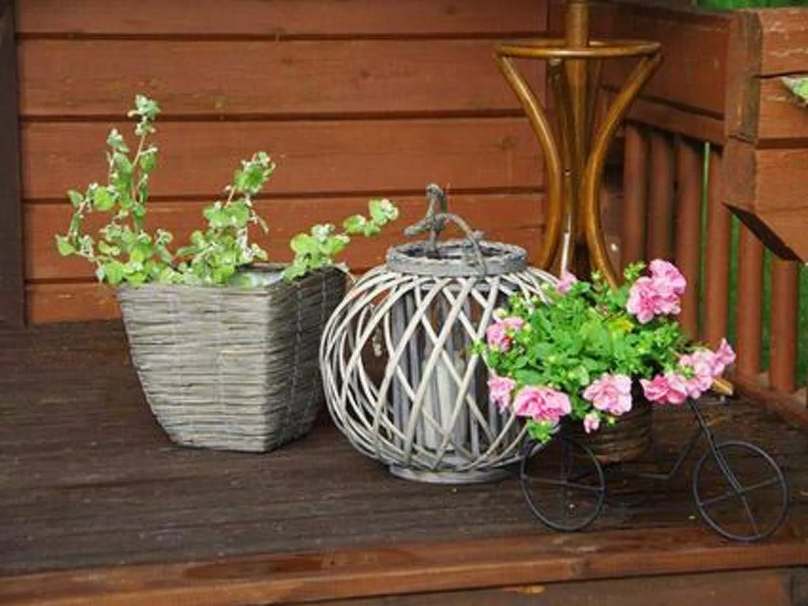 Kuivajärven huvilakoti-Binnen