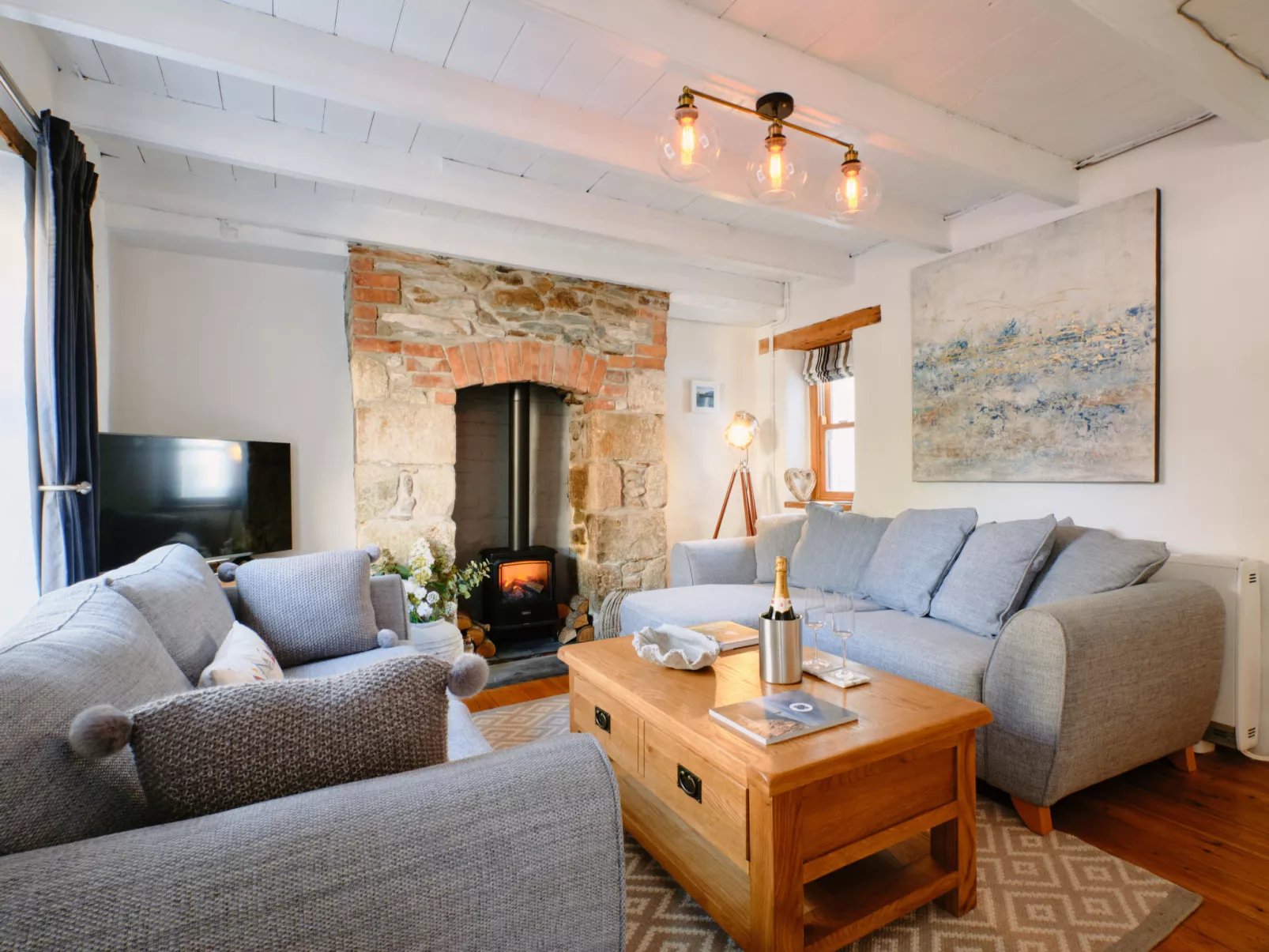 Scallop Cottage-Binnen