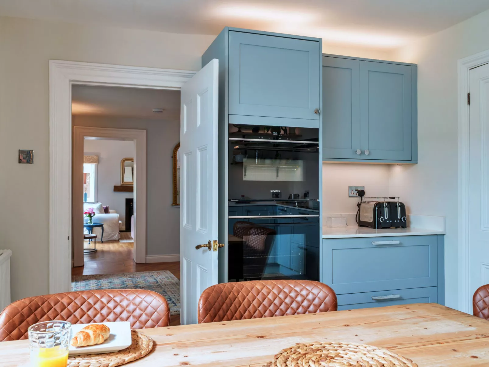 Hillside House-Binnen