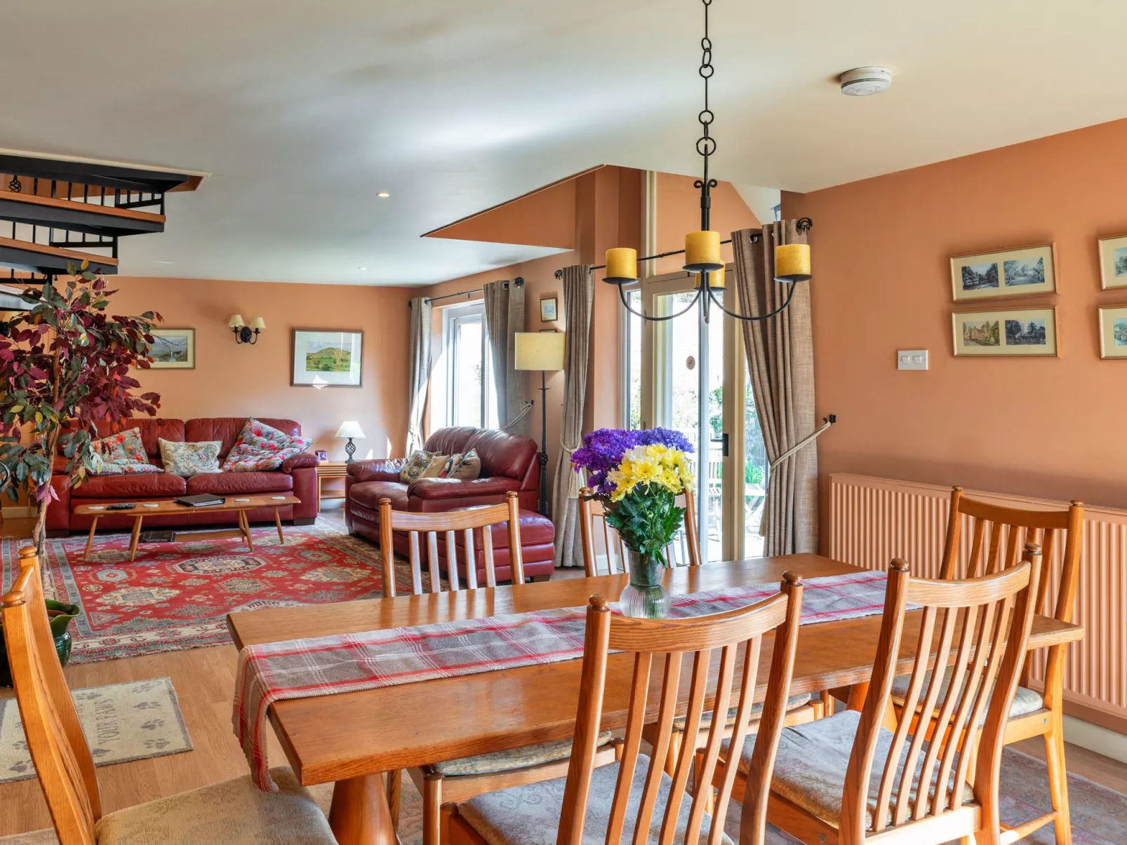 Cherry Tree Cottage-Binnen