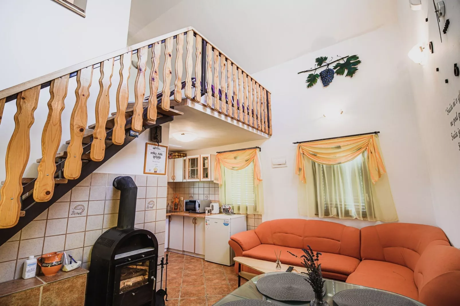 Harvest Horizon Holiday Home with Sauna - One Bedroom Holiday Home-Trap