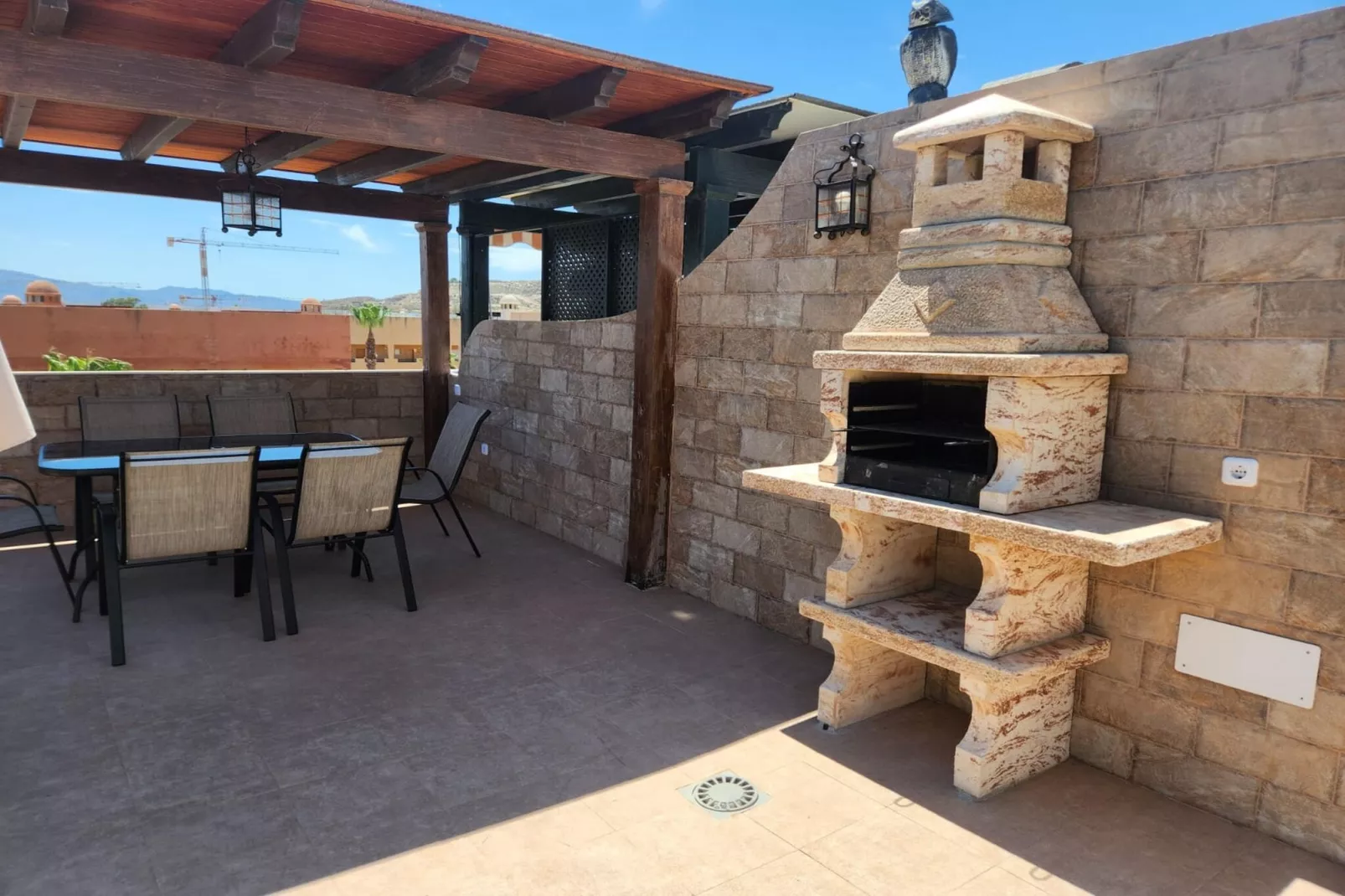 CT 339 AL - Faro's Paraiso de Vera Apartment-Terrasbalkon