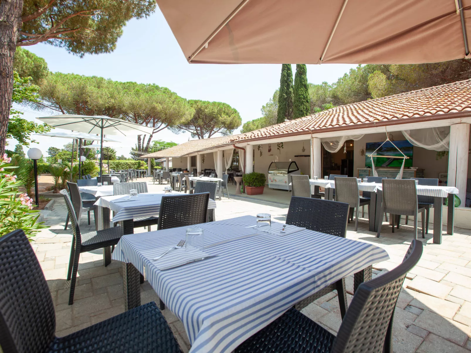 Costa D'Argento-Binnen