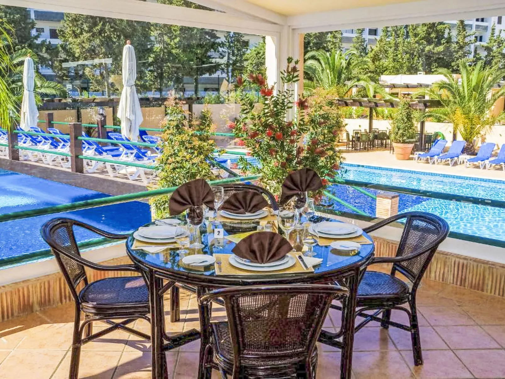 Joyce - Sunny Way-Binnen