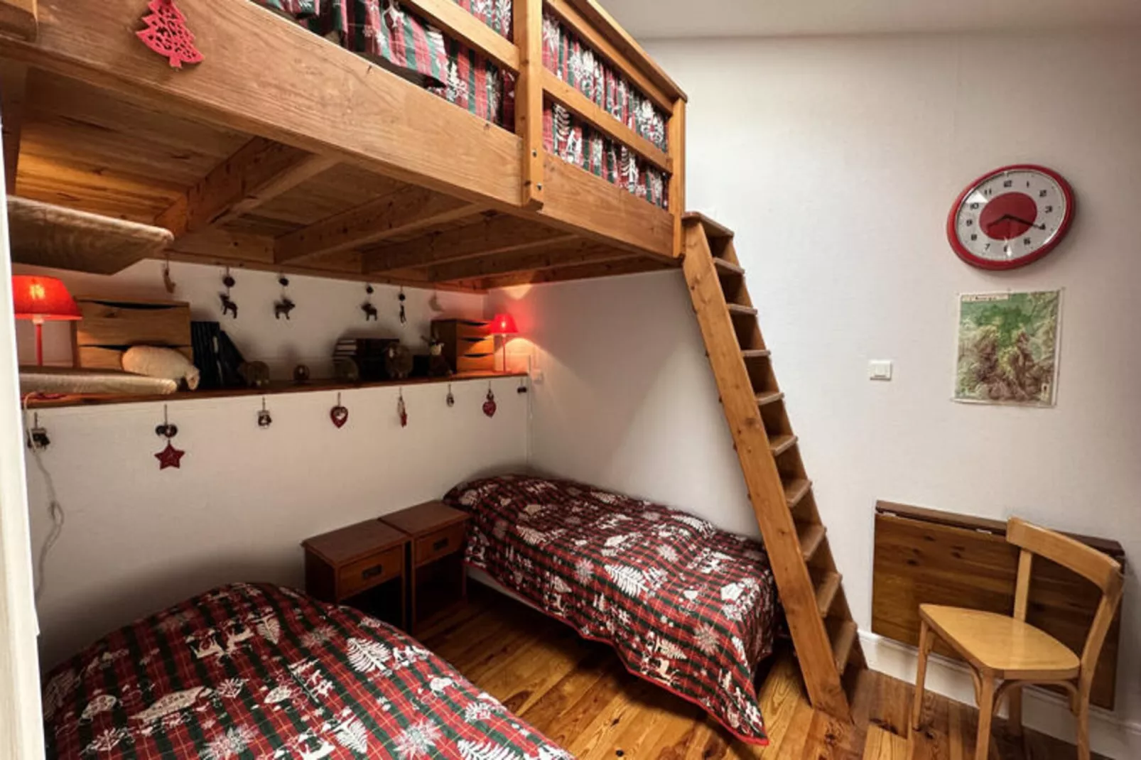 Appartements à Saint Jacques Des Blats-Niet-getagd