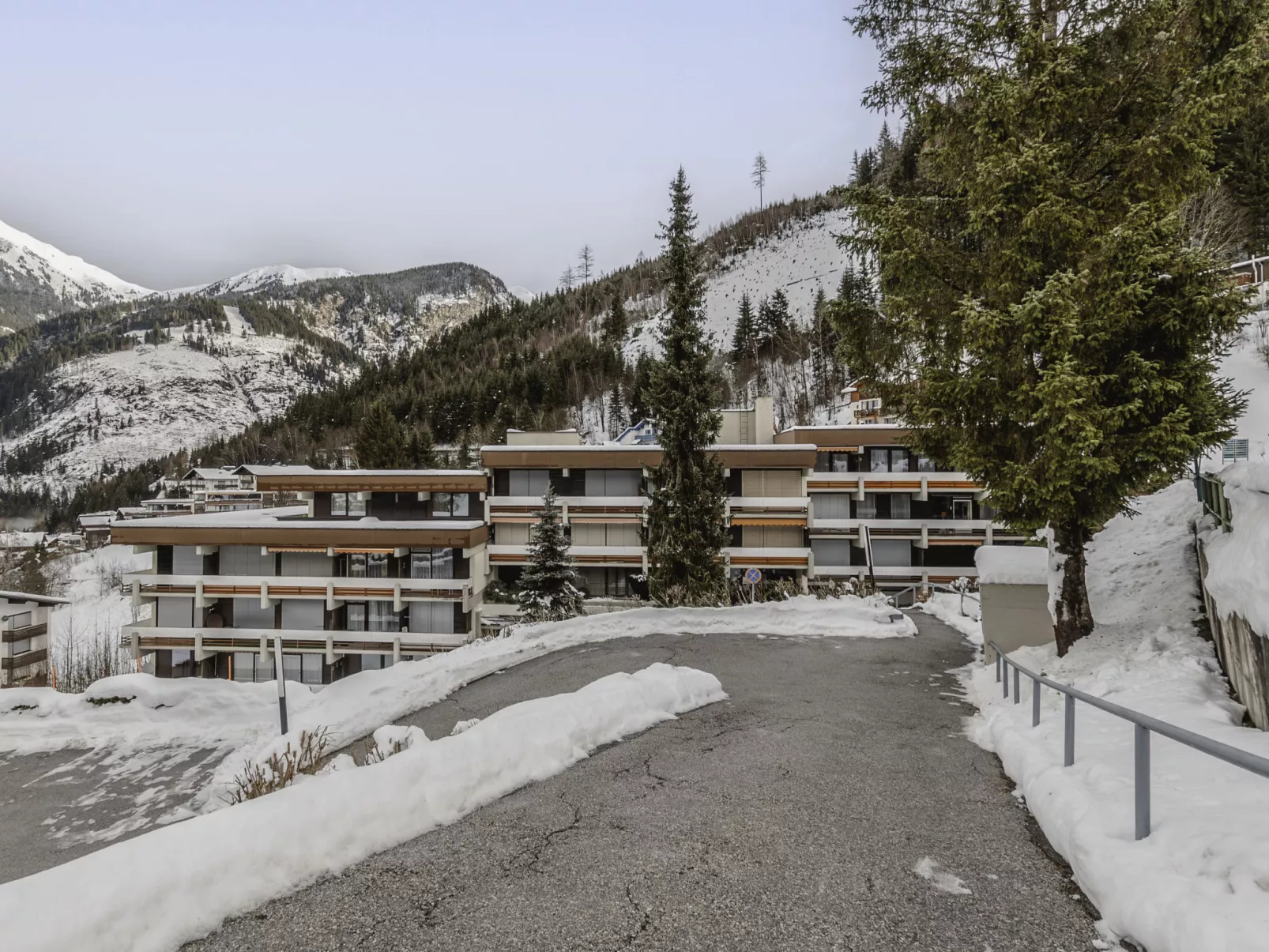 Alpenapartment-Buiten