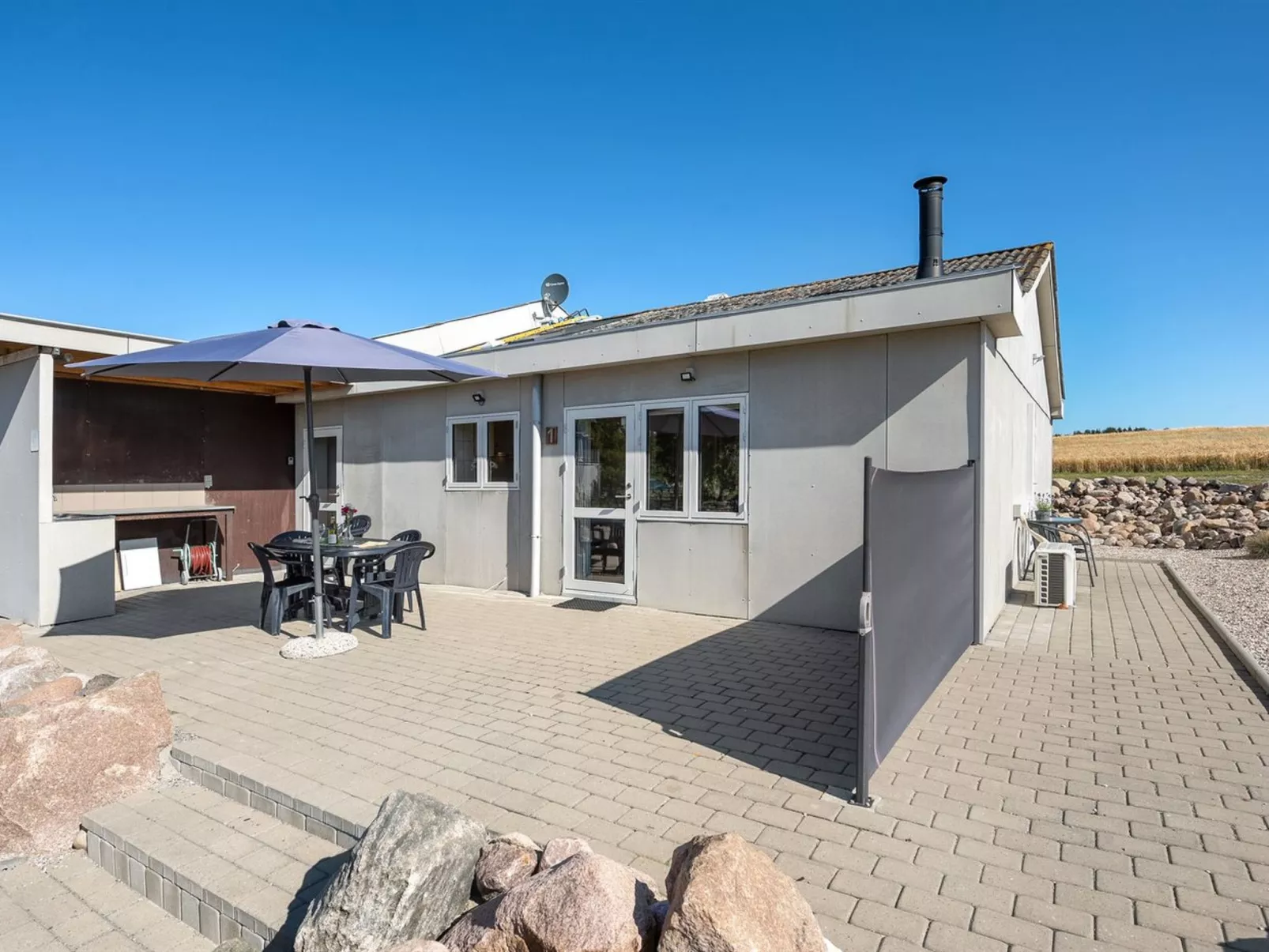 "Henne" - 2.5km from the sea-Buiten