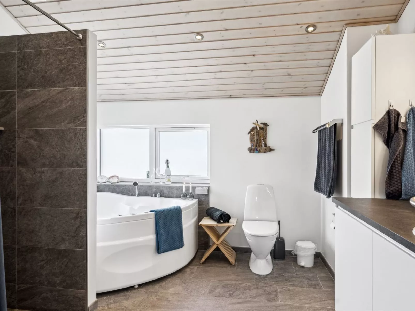 "Ejnarine" - 300m from the sea-Binnen