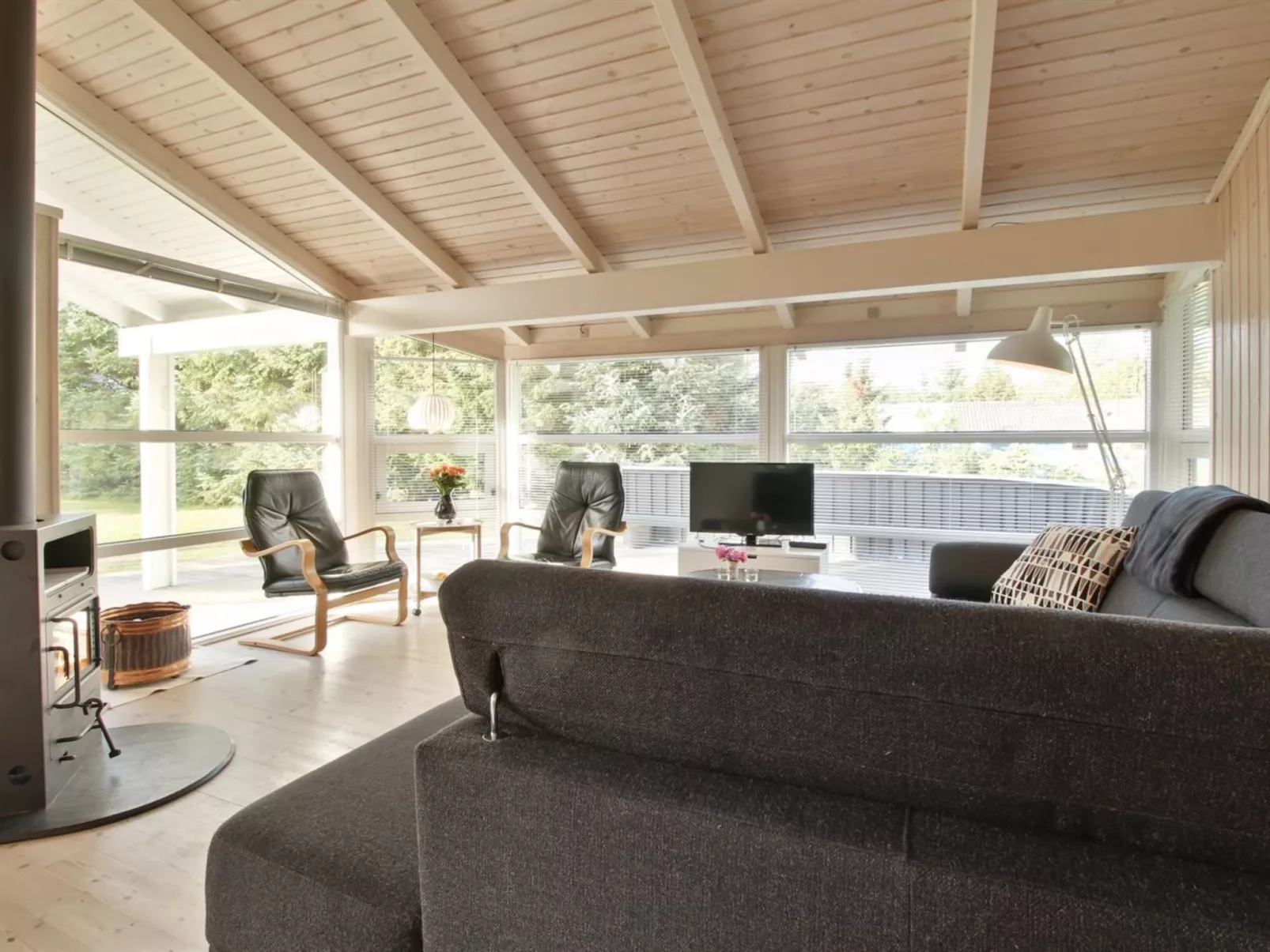 "Siegrid" - 250m from the sea-Binnen