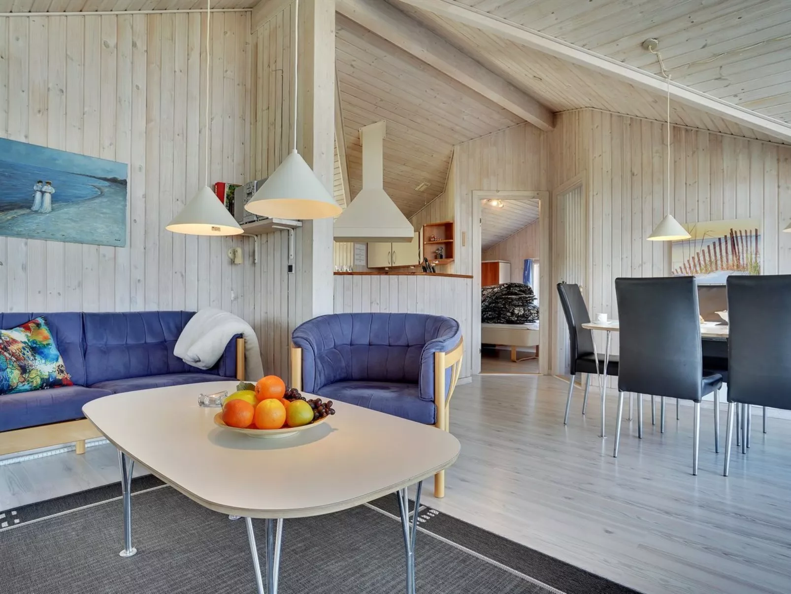 "Zaga" -  from the sea-Binnen