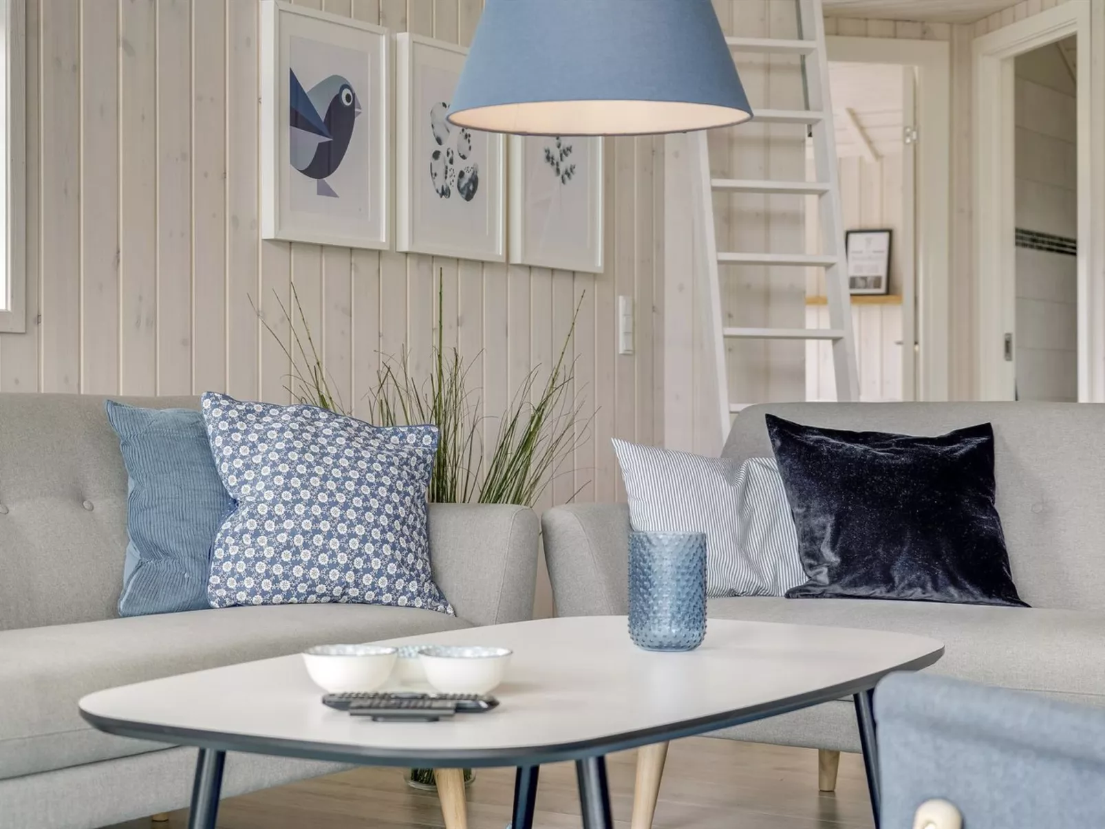 "Ina" - 1.2km from the sea-Binnen