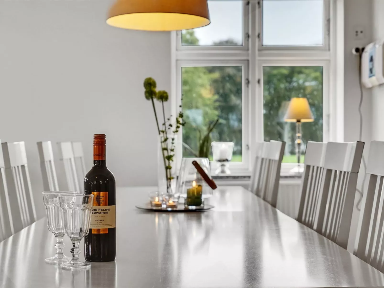 "Eini" - 4.5km from the sea-Binnen