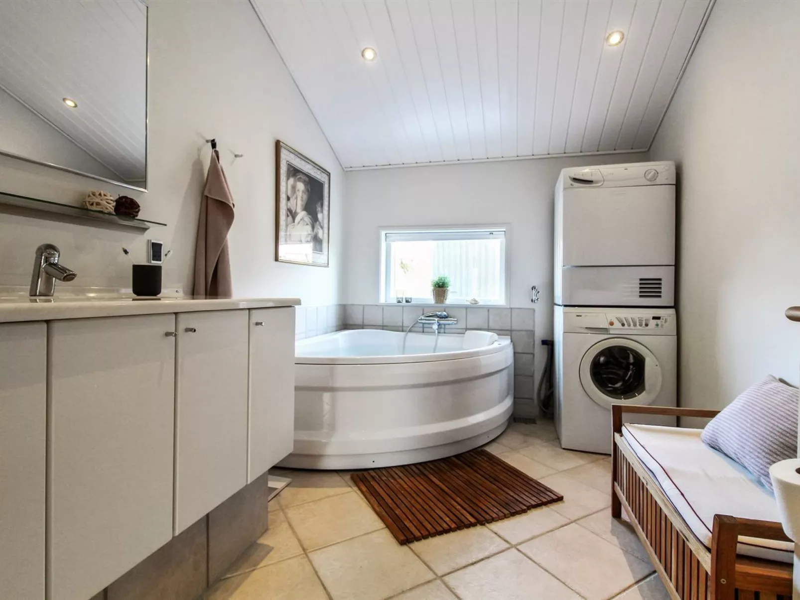 "Bisera" - 150m from the sea-Binnen