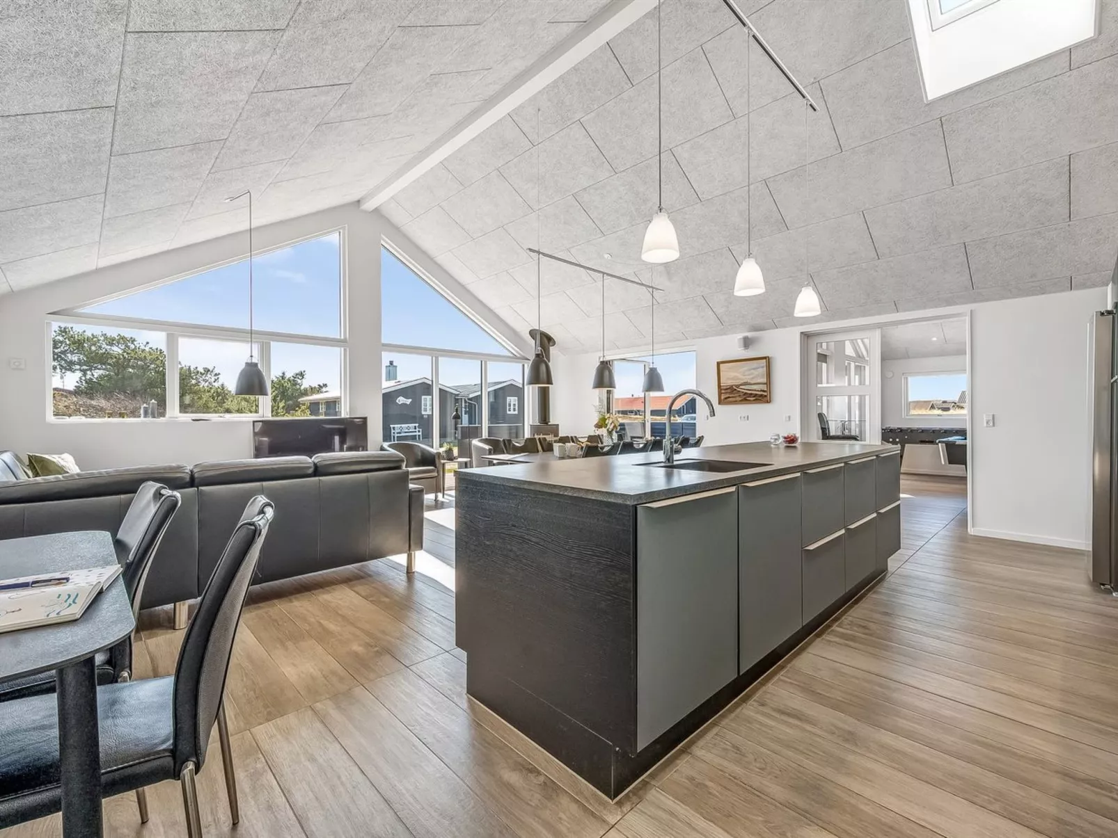 "Swante" -  from the sea-Binnen