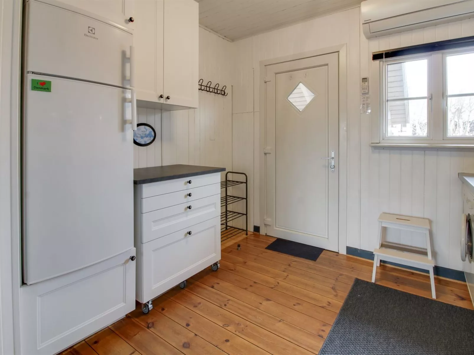 "Ahnandia" - 500m from the sea-Binnen