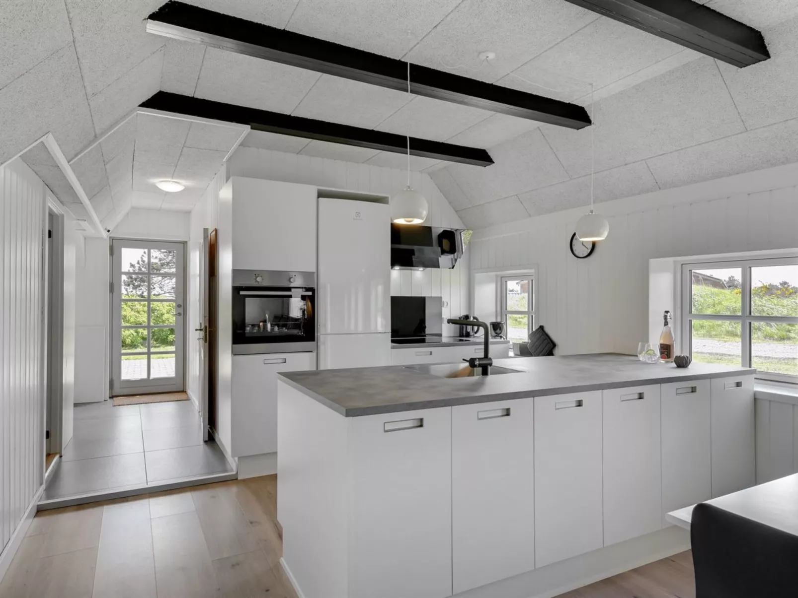 "Giesela" - 975m from the sea-Binnen