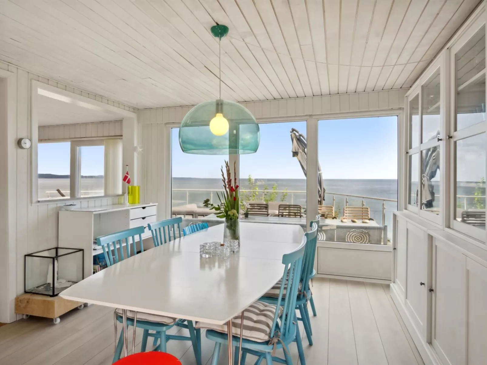 "Alimpij" - 5m from the sea-Binnen