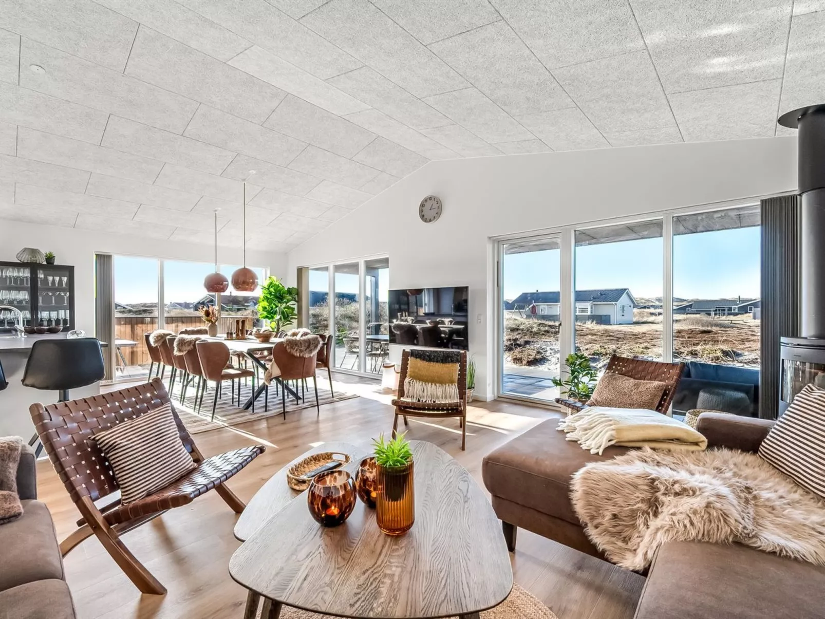 "Waldar" -  from the sea-Binnen