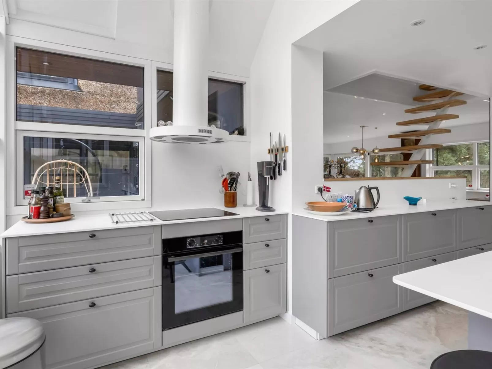 "Hejdie" - 750m from the sea-Binnen